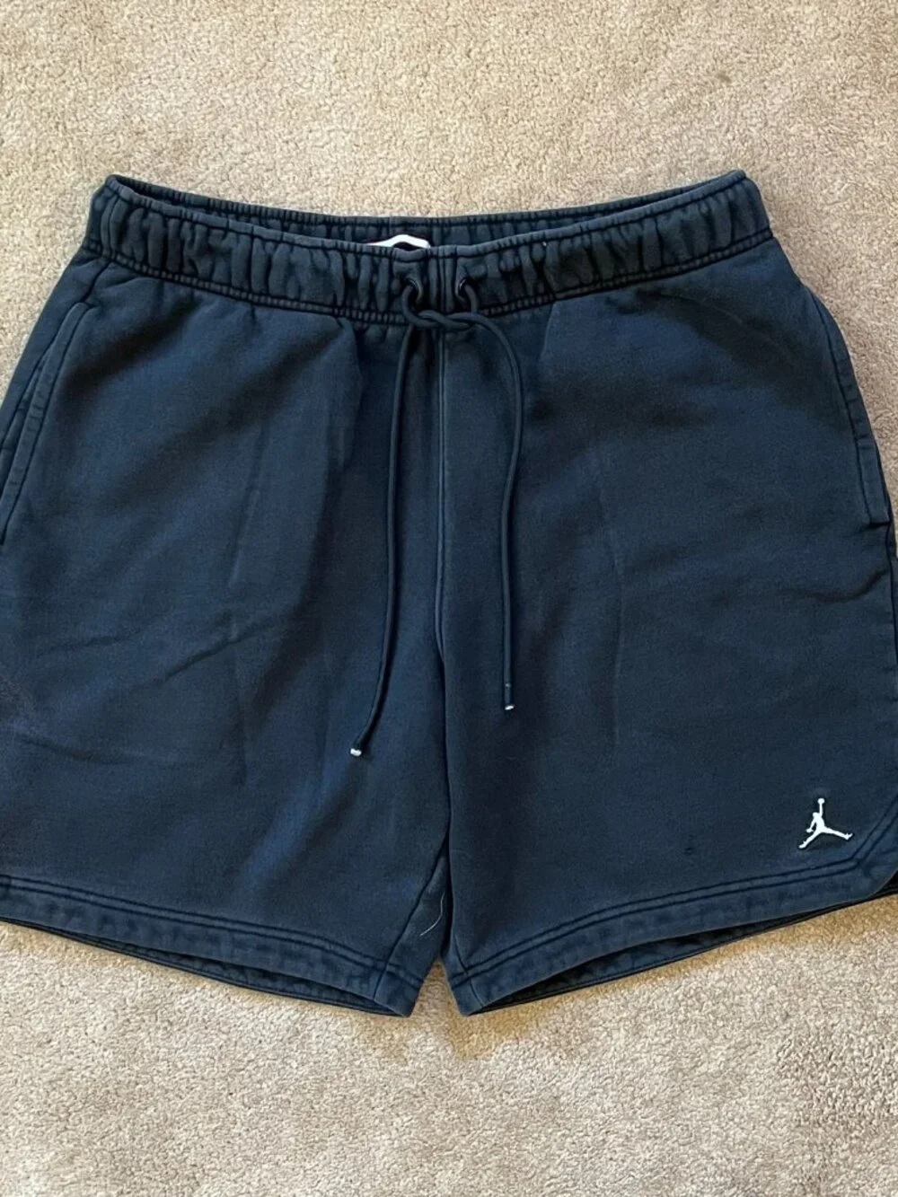 Nike Jordan Essentials Men's Black Fleece Shorts Size L Jumpman Gym DA9826-010